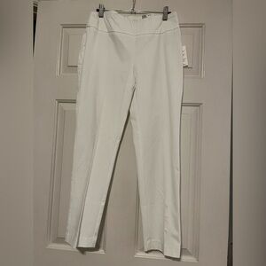 Crown & Ivy Women's White Straight Leg Pants | Size 6P | NEW